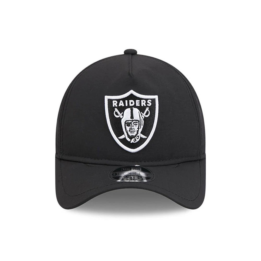 Pictured is this NFL Quickstrike Las Vegas Raiders 9FORTY Apex cap in black. 2