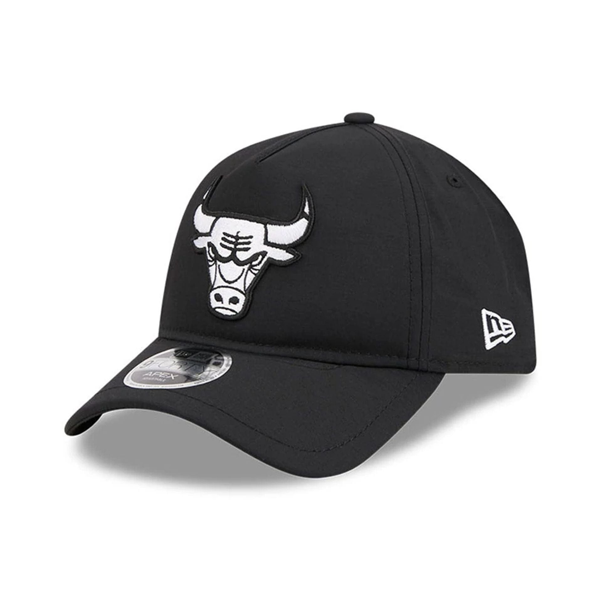 Pictured is this NBA Quickstrike Chicago Bulls 9FORTY Apex cap in black. 1