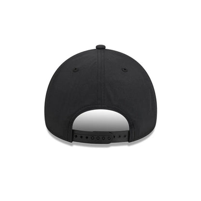 Pictured is this NBA Quickstrike Chicago Bulls 9FORTY Apex cap in black. 4