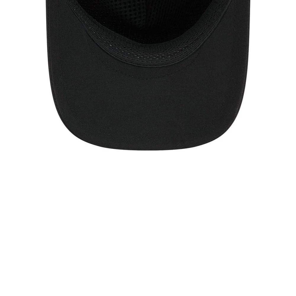 Pictured is this NBA Quickstrike Chicago Bulls 9FORTY Apex cap in black. 7