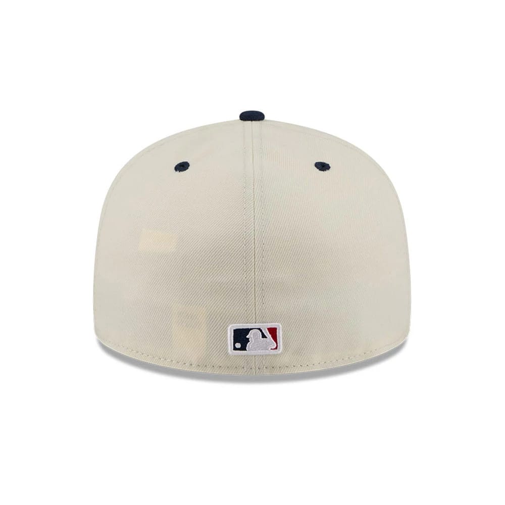 Pictured is this MLB 4th Of July 2026 LA Dodgers 59FIFTY Fitted cap in cream. 6
