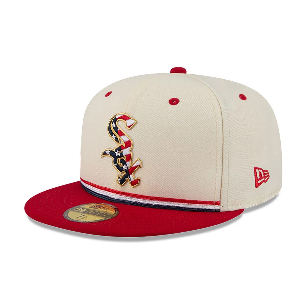 Pictured is this MLB 4th Of July 2026 Chicago White Sox 59FIFTY Fitted cap in red. 4