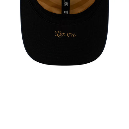 Pictured is this MLB 4th Of July 2026 LA Dodgers 39THIRTY M-Crown Stretch Fit cap in cream. 7