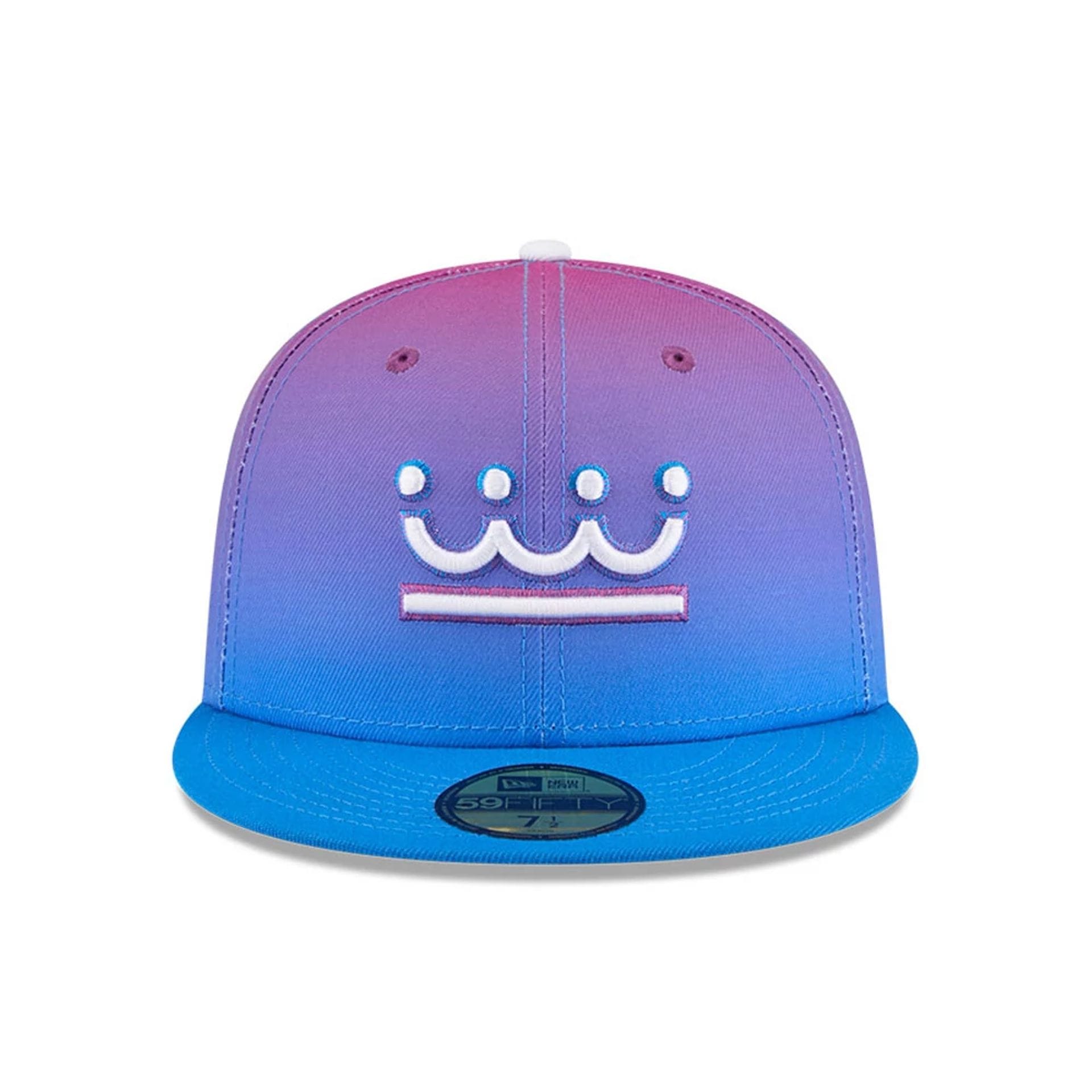 Pictured is this MLB City Connect Kansas City Royals 59FIFTY Fitted cap in Blue. 3