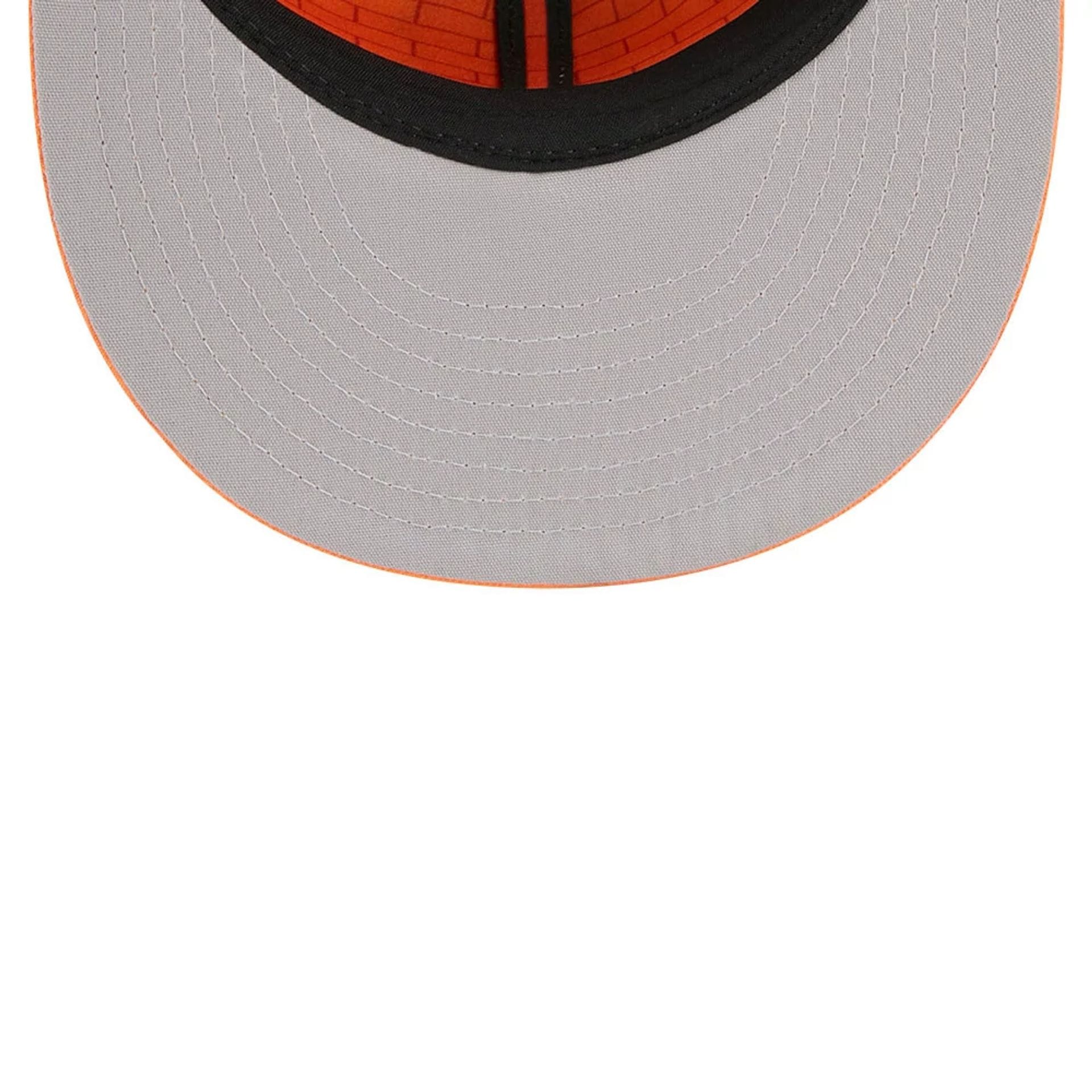 Pictured is this MLB City Connect Baltimore Orioles 9FIFTY Snapback cap in Dark Green. 2
