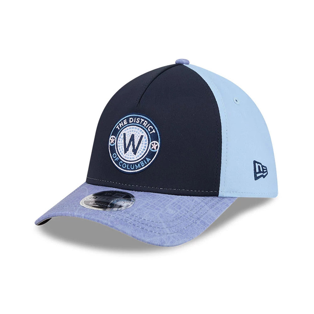 Pictured is this MLB City Connect Washington Nationals 39THIRTY M-Crown A-Frame Stretch Fit cap in Navy. 4
