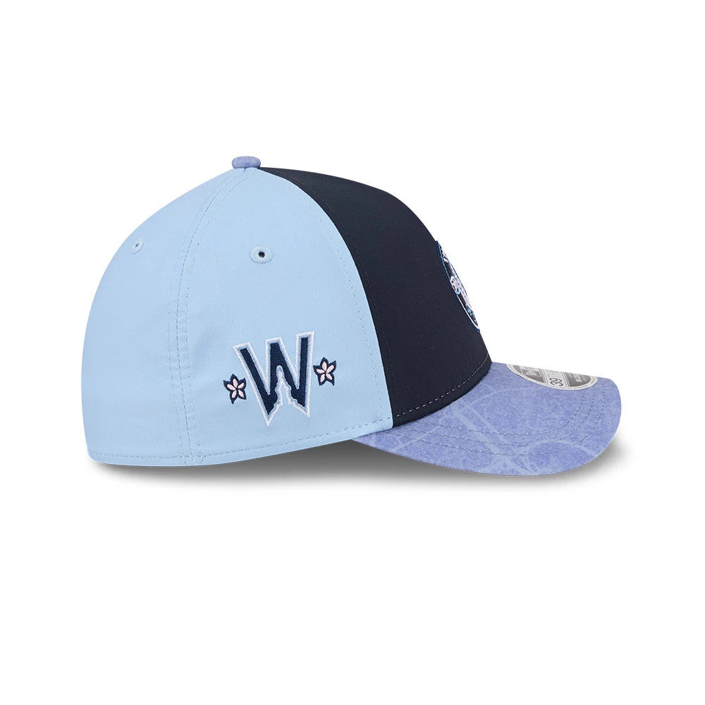 Pictured is this MLB City Connect Washington Nationals 39THIRTY M-Crown A-Frame Stretch Fit cap in Navy. 5
