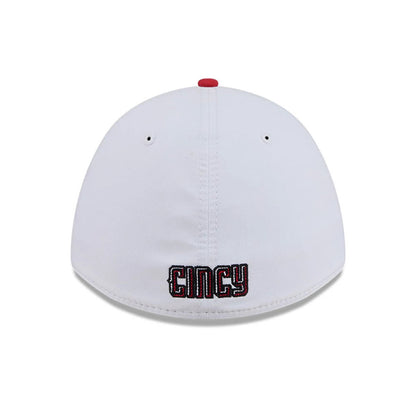 Pictured is this MLB City Connect Cincinnati Reds 39THIRTY M-Crown A-Frame Stretch Fit cap in black. 7