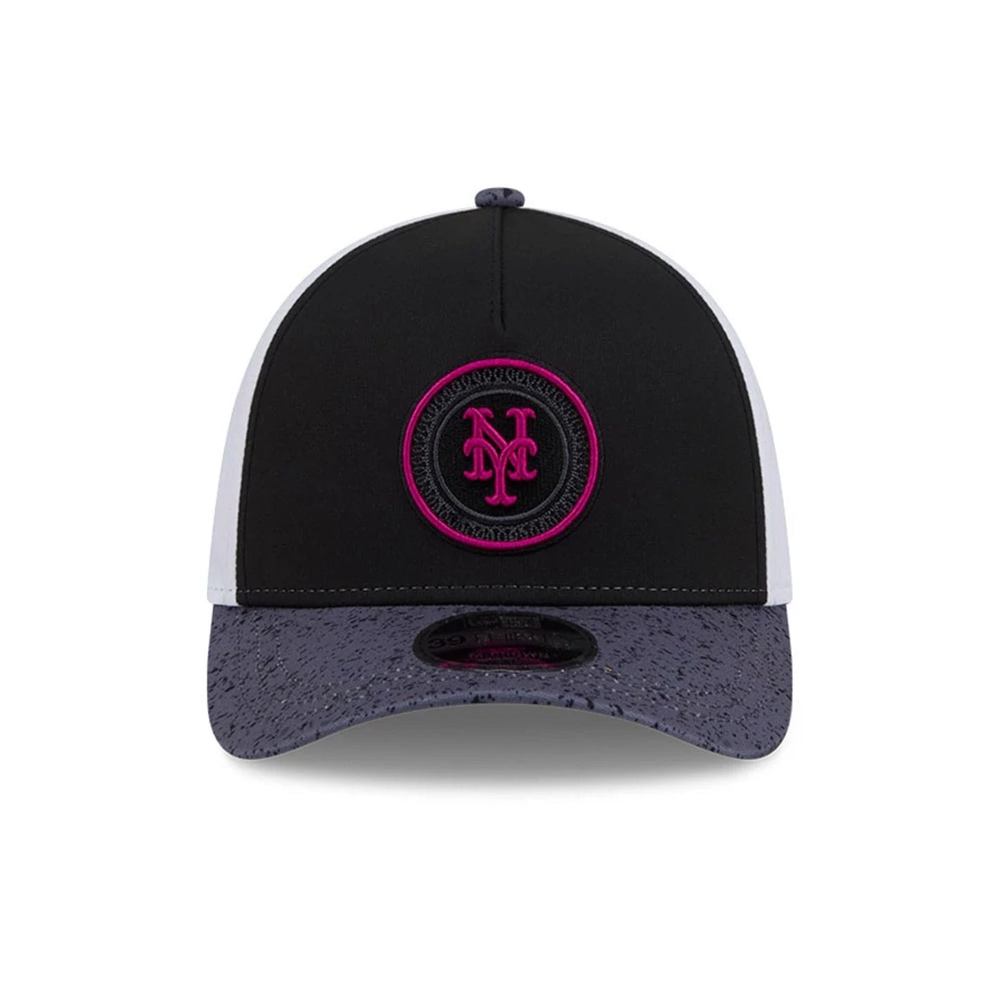 Pictured is this MLB City Connect New York Mets 39THIRTY M-Crown A-Frame Stretch Fit cap in Black. 3