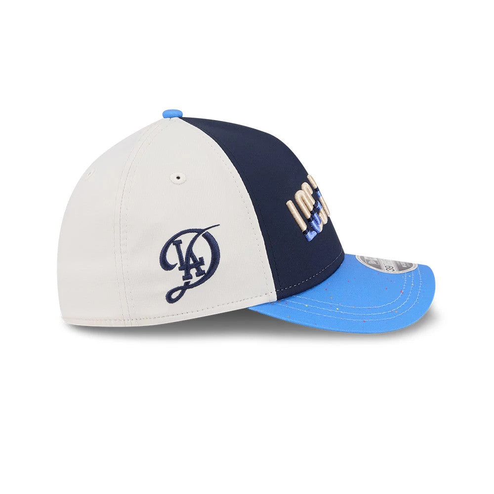 Pictured is this MLB City Connect LA Dodgers 39THIRTY M-Crown A-Frame Stretch Fit cap in navy. 6