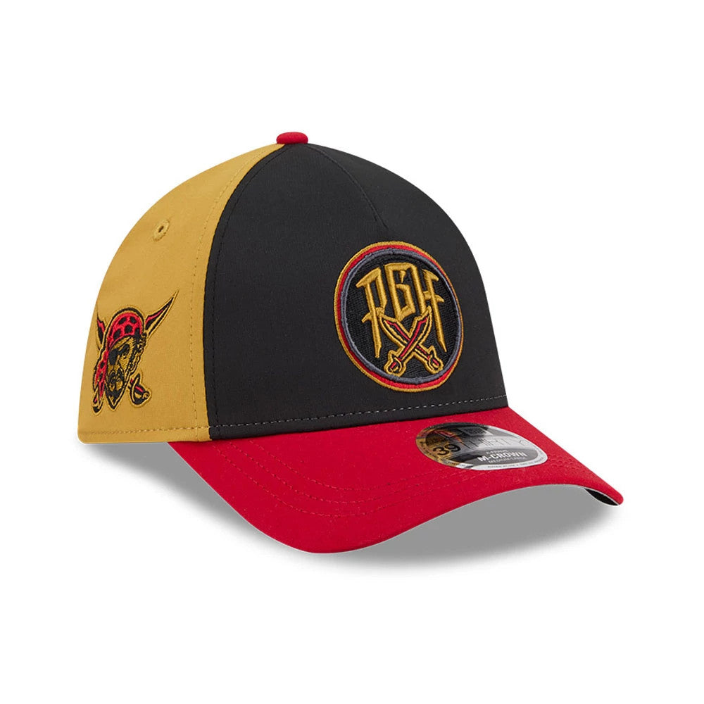 Pictured is this MLB City Connect Pittsburgh Pirates 39THIRTY M-Crown A-Frame Stretch Fit cap in black. 1