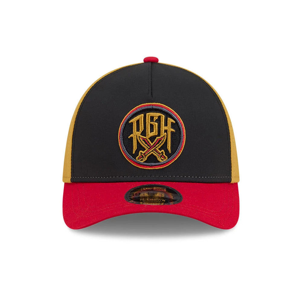 Pictured is this MLB City Connect Pittsburgh Pirates 39THIRTY M-Crown A-Frame Stretch Fit cap in black. 3