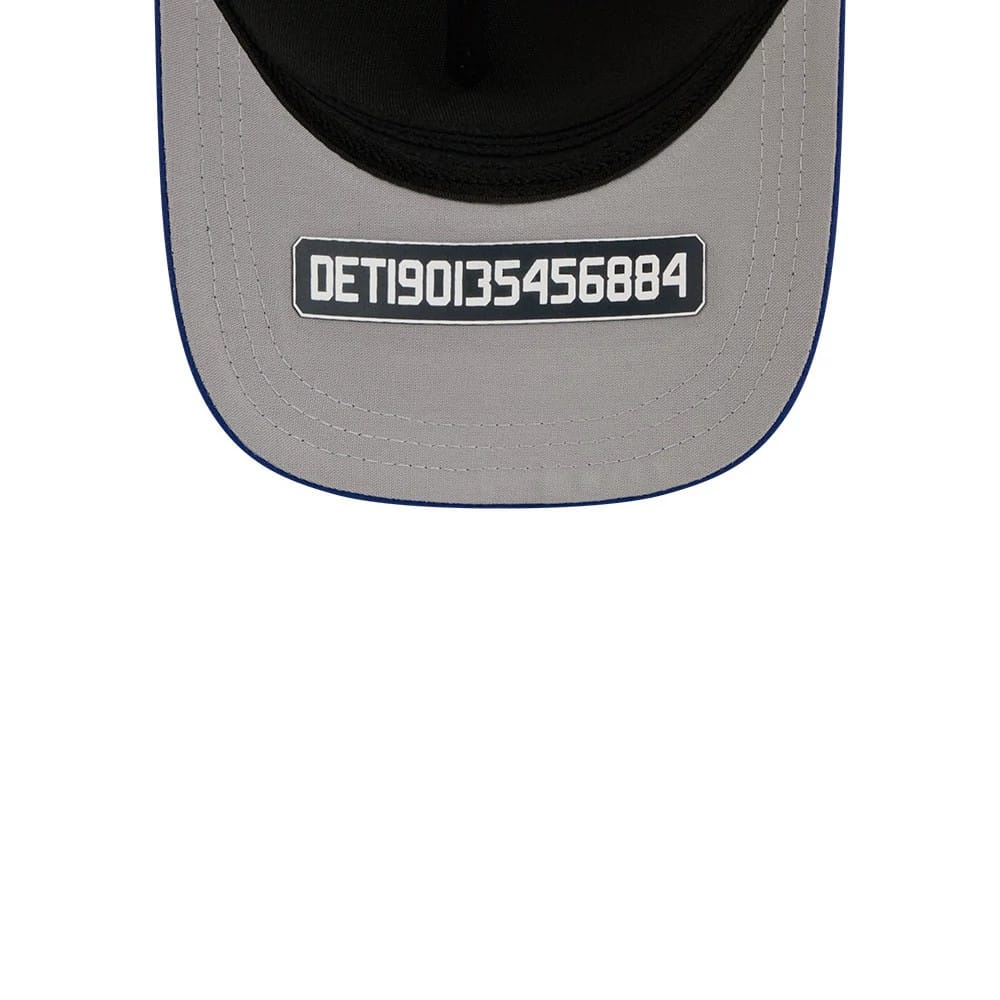 Pictured is this MLB City Connect Detroit Tigers 39THIRTY M-Crown A-Frame Stretch Fit cap in Navy. 2