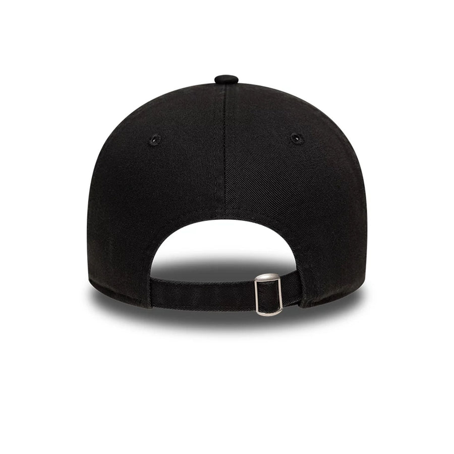 Pictured is this Quadrant X New Era Distressed 9TWENTY cap in black. 6