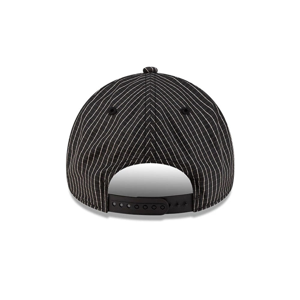 Pictured is this New Era Ripstop 9FORTY Apex cap in black. 5