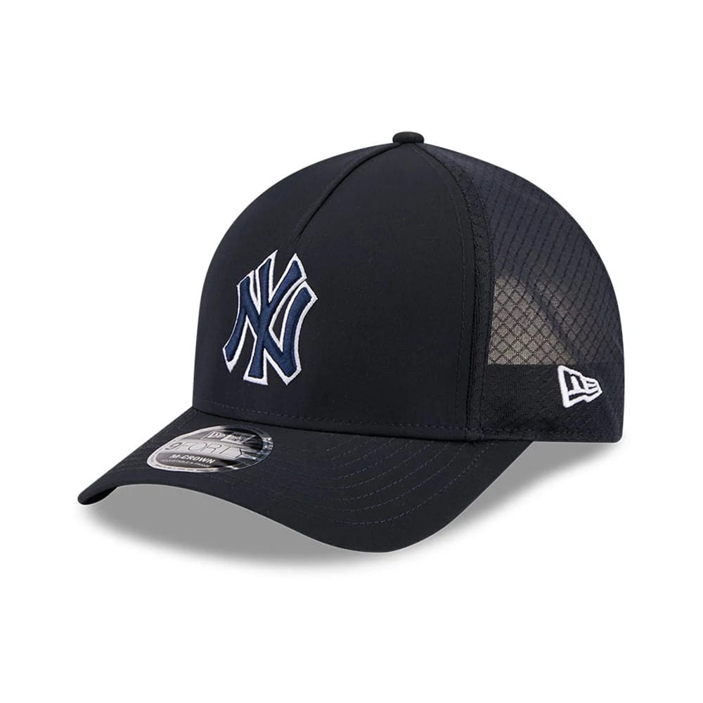 Pictured is this MLB Batting Practice 2026 New York Yankees 9FORTY M-Crown A-Frame Adjustable cap in navy. 1