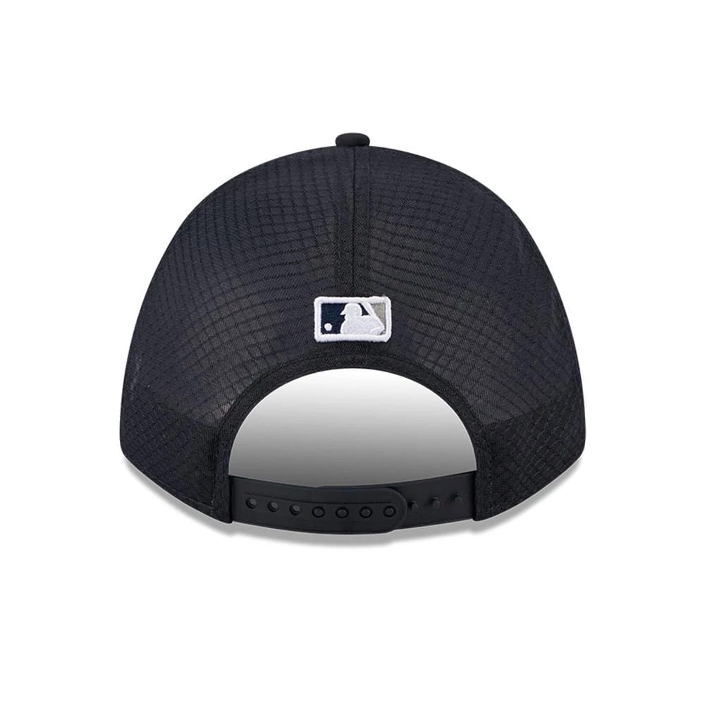 Pictured is this MLB Batting Practice 2026 New York Yankees 9FORTY M-Crown A-Frame Adjustable cap in navy. 4