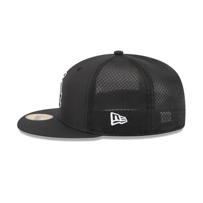 Pictured is this MLB Batting Practice 2026 Chicago White Sox 59FIFTY Fitted cap in black. 4