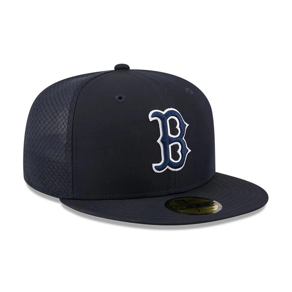 Pictured is this MLB Batting Practice 2026 Boston Red Sox 59FIFTY Fitted cap in navy. 3