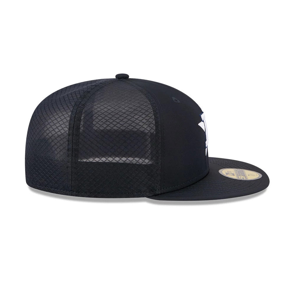 Pictured is this MLB Batting Practice 2026 Houston Astros 59FIFTY Fitted cap in navy. 6