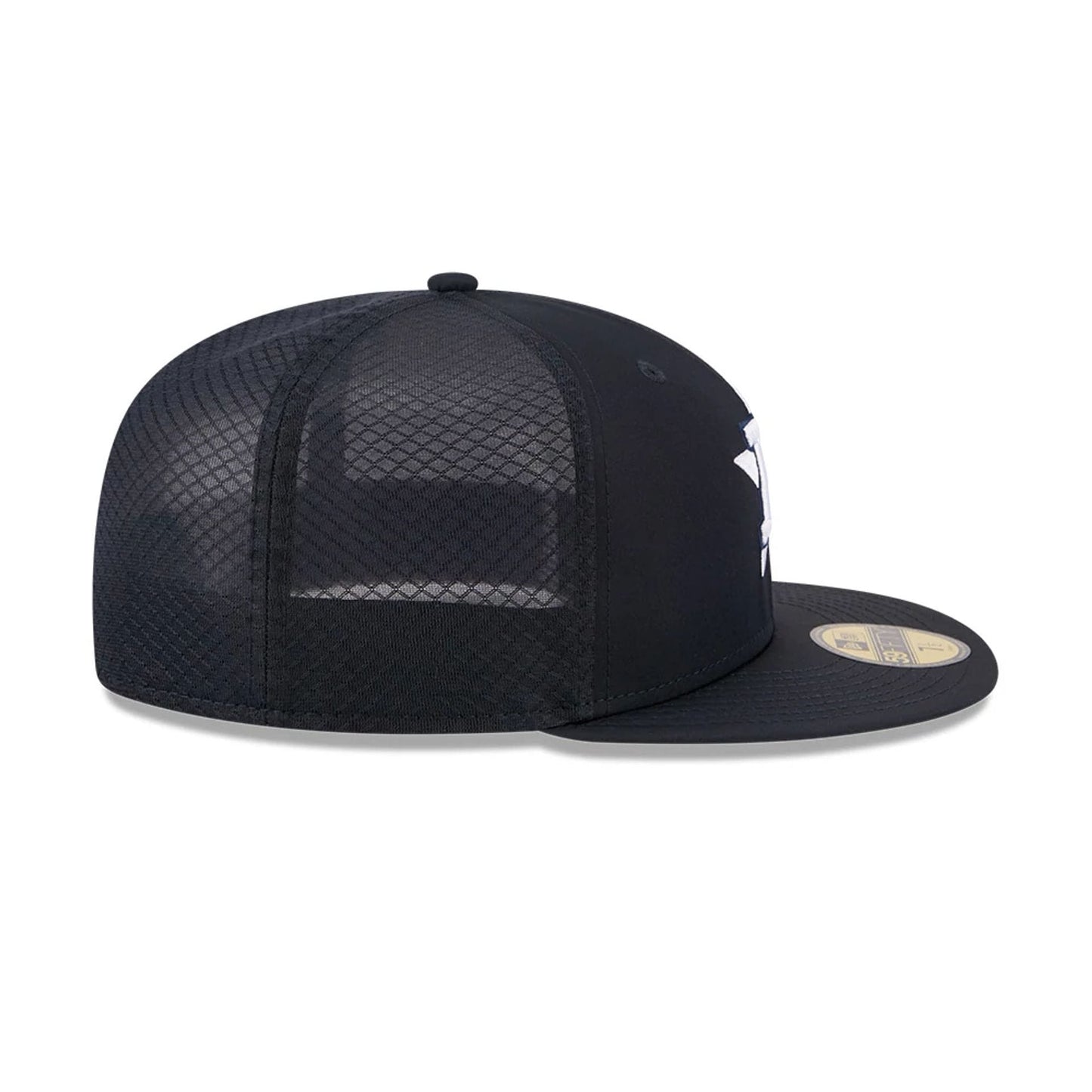 Pictured is this MLB Batting Practice 2026 Houston Astros 59FIFTY Fitted cap in navy. 6