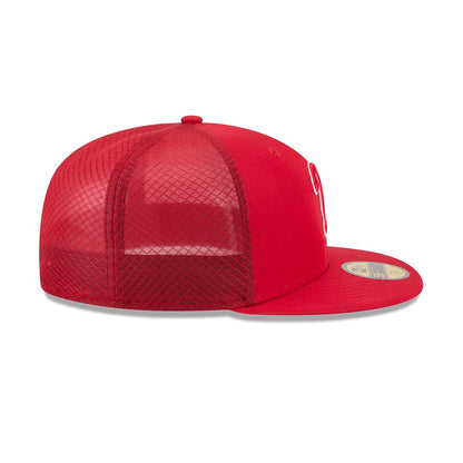 Pictured is this MLB Batting Practice 2026 Philadelphia Phillies 59FIFTY Fitted cap in red. 6