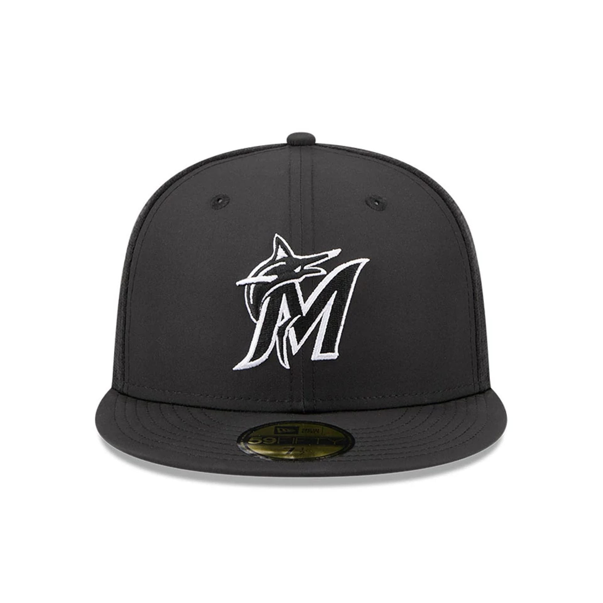 Pictured is this MLB Batting Practice 2026 Miami Marlins 59FIFTY Fitted cap in black. 2