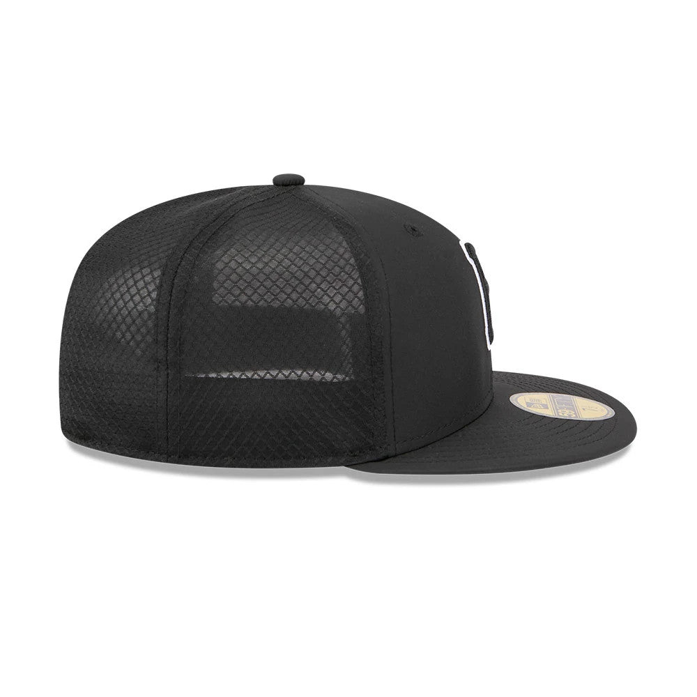 Pictured is this MLB Batting Practice 2026 Pittsburgh Pirates 59FIFTY Fitted cap in black. 6