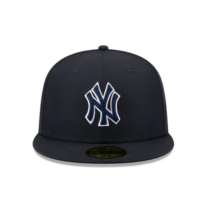 Pictured is this MLB Batting Practice 2026 New York Yankees 59FIFTY Fitted cap in navy. 2