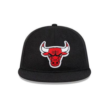 Pictured is this NBA Chenille Woven Chicago Bulls Retro Crown 9FIFTY cap in black. 4