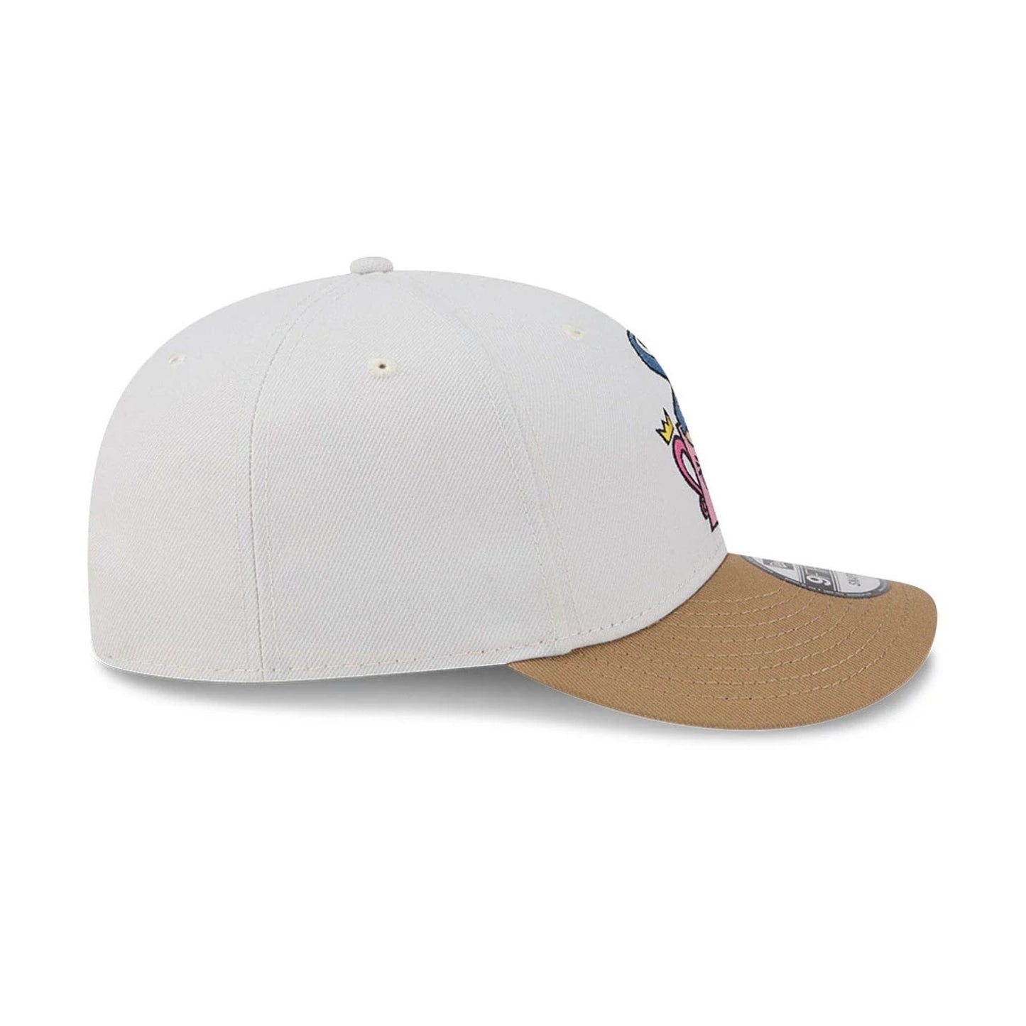 Pictured is this Nickelodeon Fairly Oddparents 9FIFTY Snapback cap in light beige. 6