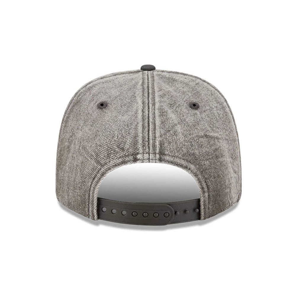 Pictured is this NFL Washed Denim Kansas City Chiefs 9SEVENTY Stretch Snap cap in dark grey. 6