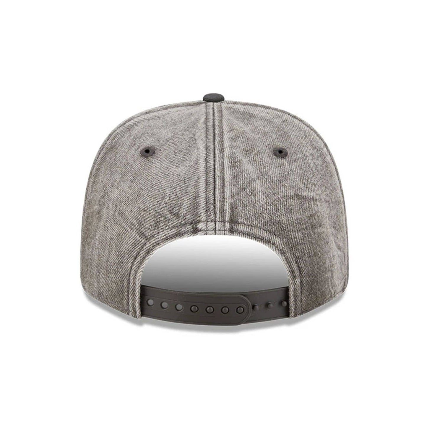 Pictured is this NFL Washed Denim Kansas City Chiefs 9SEVENTY Stretch Snap cap in dark grey. 6