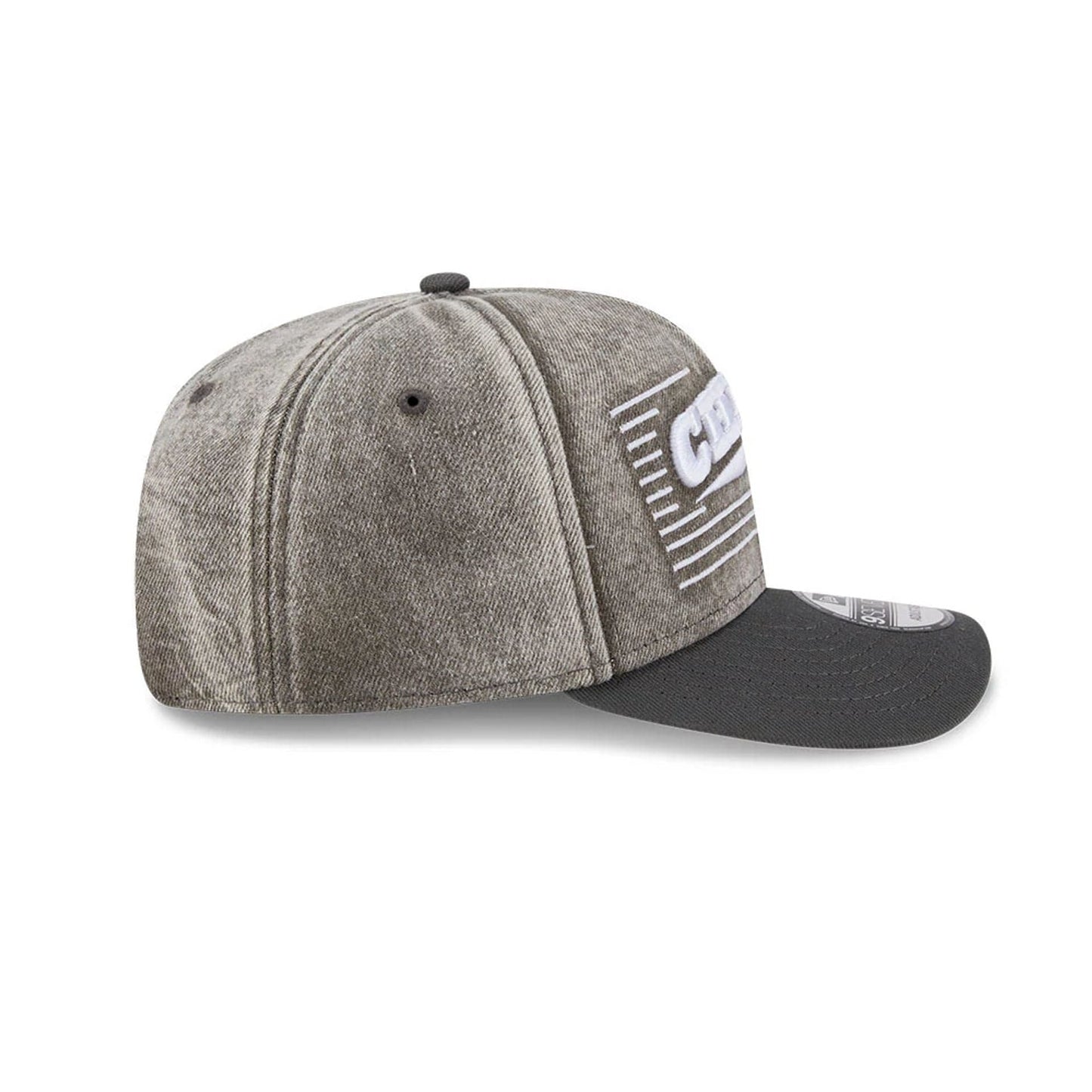 Pictured is this NFL Washed Denim Kansas City Chiefs 9SEVENTY Stretch Snap cap in dark grey. 5