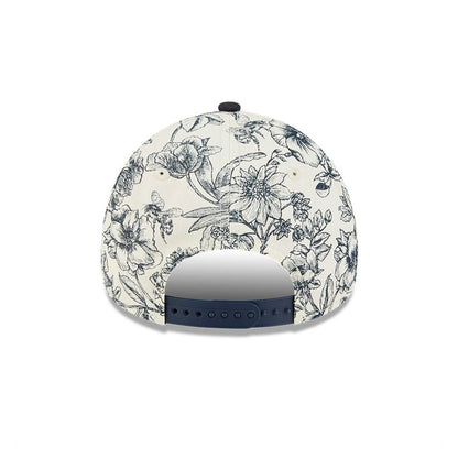 Pictured is this MLB Spring Floral New York Yankees 9FORTY A-Frame cap in navy. 7