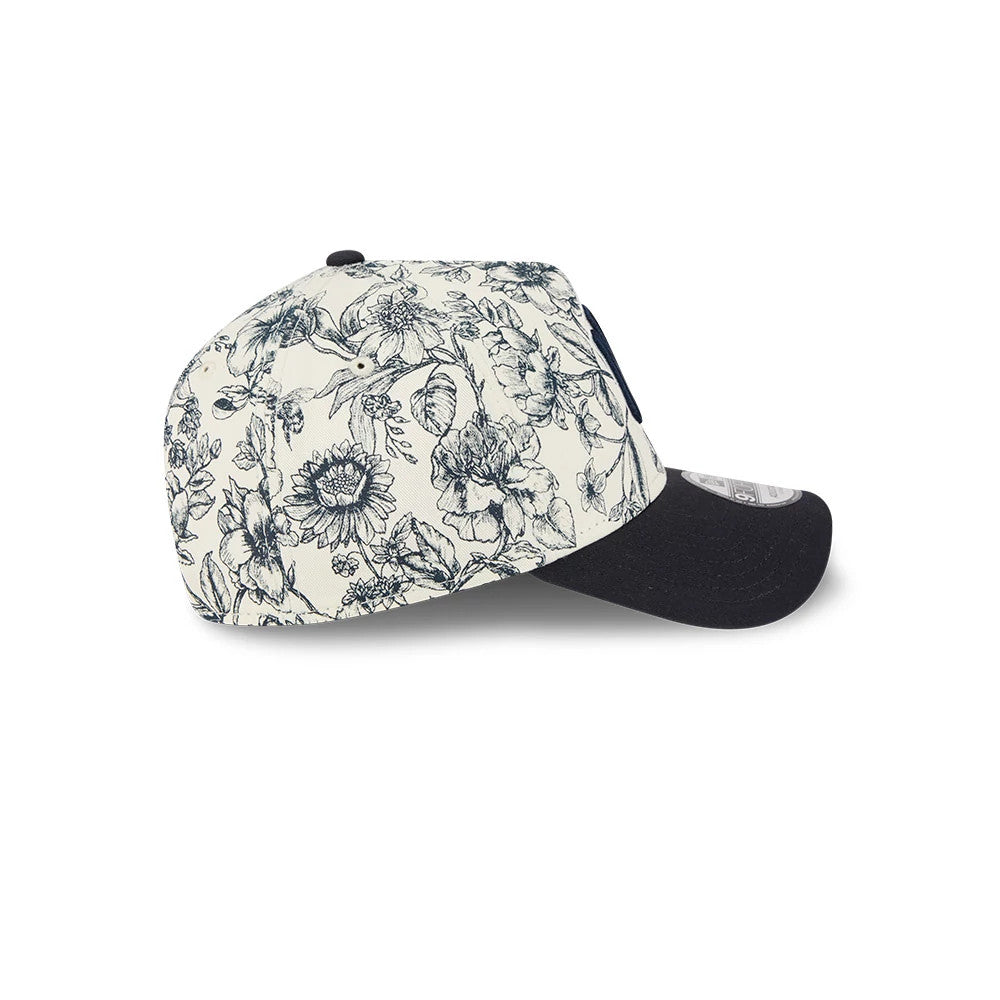 Pictured is this MLB Spring Floral New York Yankees 9FORTY A-Frame cap in navy. 6