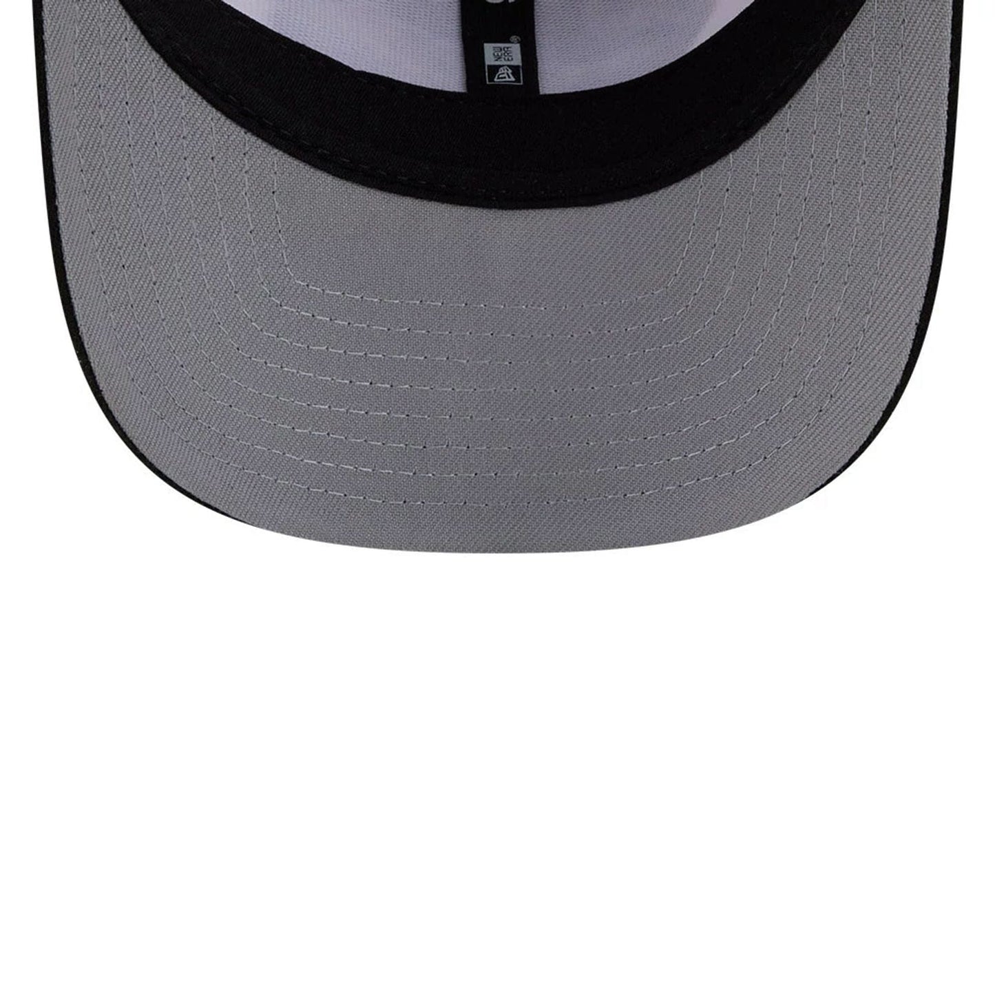 Pictured is this NFL Duck Cloth Las Vegas Raiders 9SEVENTY Stretch Snap cap in white. 2