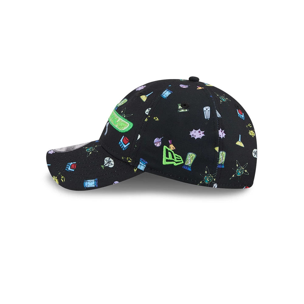Pictured is this Dexter's Laboratory Boy Genius 9TWENTY cap in black. 5