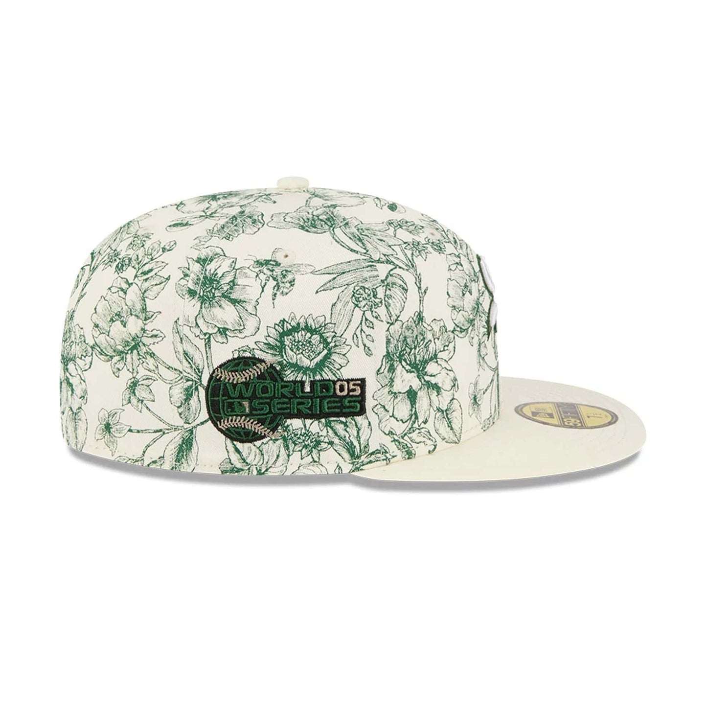Pictured is this MLB Spring Floral Chicago White Sox 59FIFTY Fitted cap in white. 4