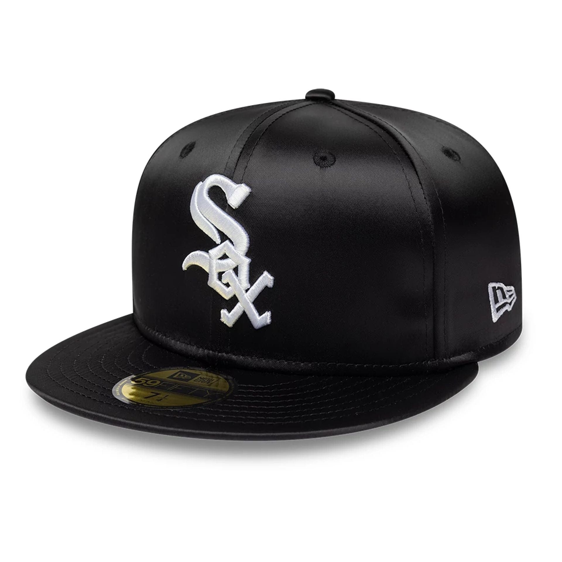 Pictured is this MLB Satin Chicago White Sox 59FIFTY Fitted cap in black. 1