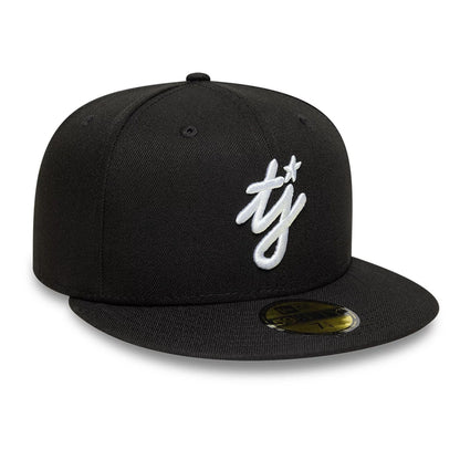 Pictured is this Twojeys X New Era 59FIFTY Fitted cap in black. 4