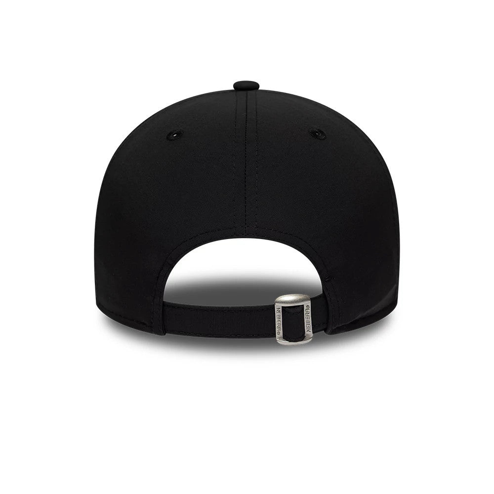 Pictured is this MLB Recycled Chicago White Sox 9FORTY cap in black. 4