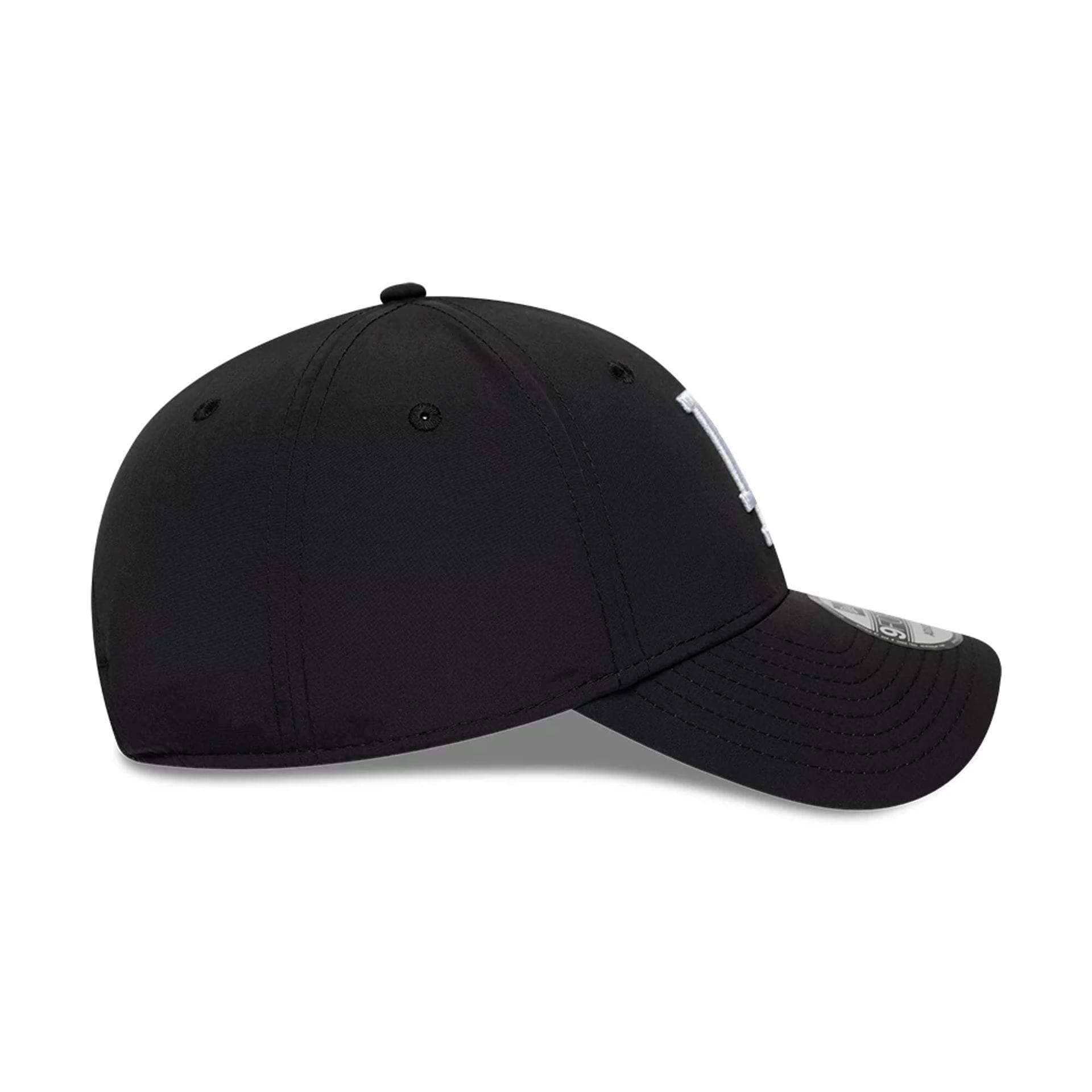 Pictured is this MLB Recycled LA Dodgers 9FORTY cap in black. 5