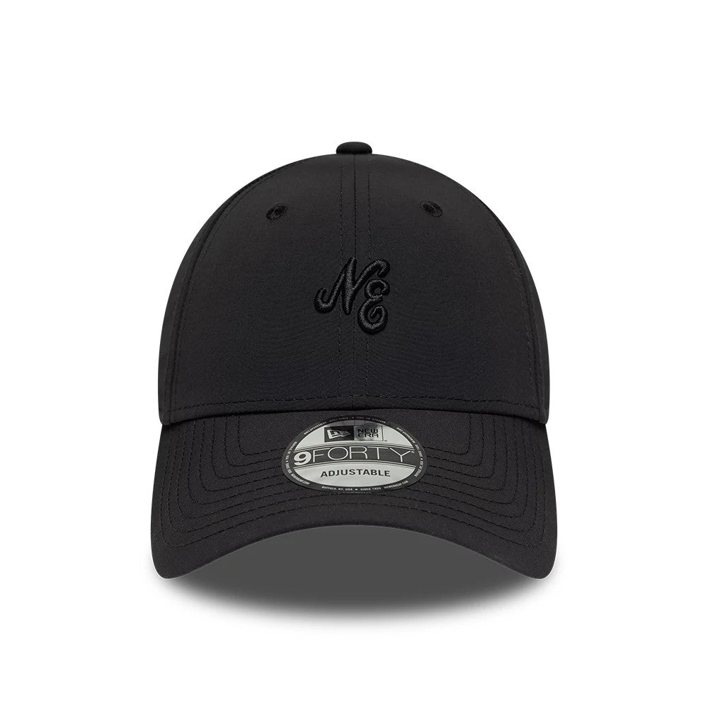 Pictured is this New Era Mini Logo Recycled 9FORTY cap in Black On Black. 2
