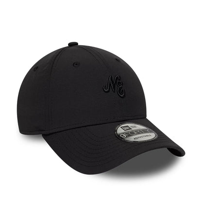 Pictured is this New Era Mini Logo Recycled 9FORTY cap in Black On Black. 3