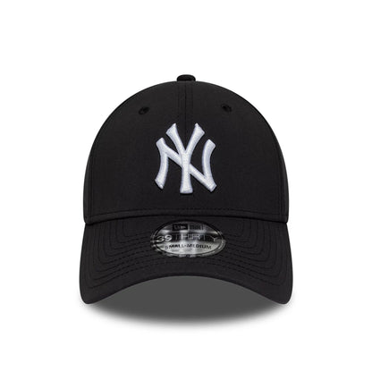 Pictured is this MLB Recycled New York Yankees 39THIRTY Stretch Fit cap in black. 2
