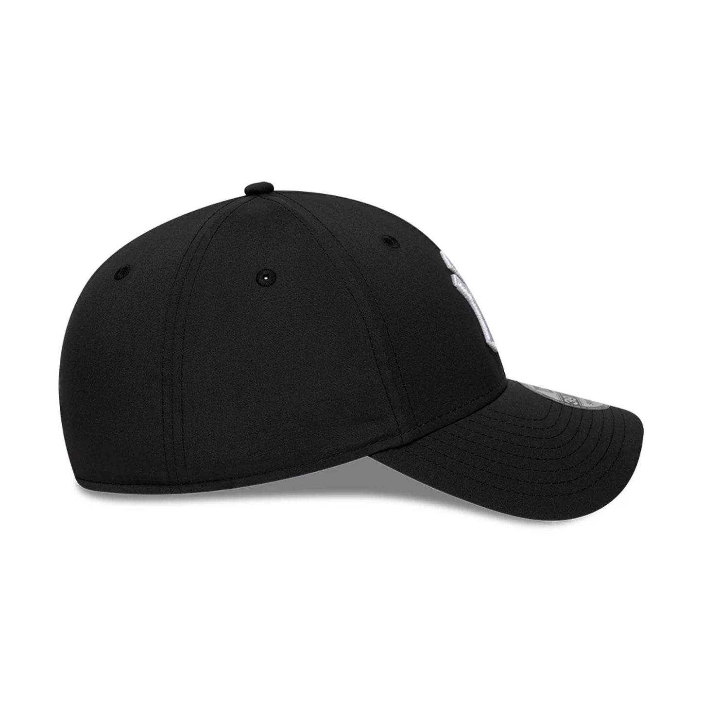 Pictured is this MLB Recycled New York Yankees 39THIRTY Stretch Fit cap in black. 5
