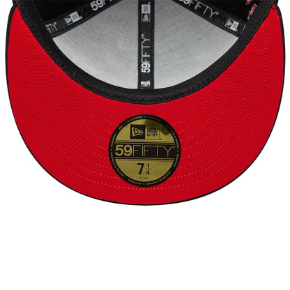 Pictured is this Heart Bugs Bunny 59FIFTY Fitted cap in black. 3