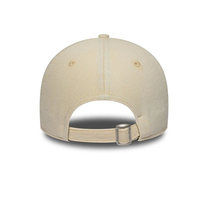 Pictured is this MLB Washed Denim New York Mets 9FORTY cap in light beige. 6