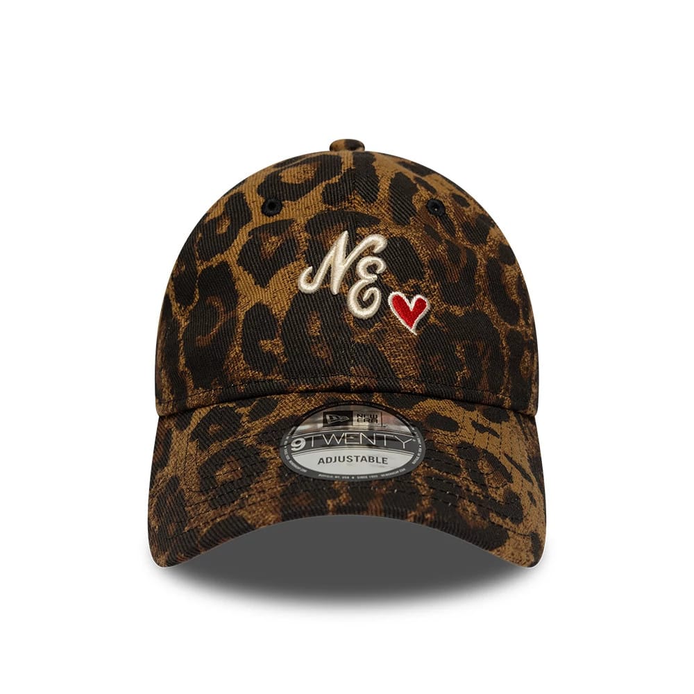 Pictured is this New Era Leopard Heart 9TWENTY cap in light beige. 2